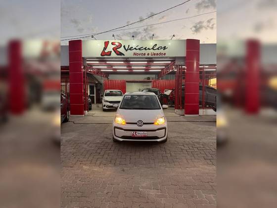 VOLKSWAGEN UP 1.0 170 TSI TOTAL FLEX CONNECT 4P MANUAL